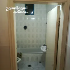  5 شقة غير مفروشة للايجار