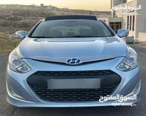  2 هيونداي سوناتا 2015 وارد الوكالة مالك اول بحال الشركة اعلى صنف ممشى قليل 7 جيد