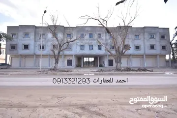  1 مبنى إداري خدمي في بداية شارع الشجر عالرئيسي للبيع او إيجار