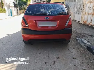  4 كيا برايد اتوماتيك