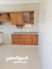  15 منزل شبه فيلا مساحته 150م طابق واحد مستقل حديث البناء قرب فلل الاندلسية طريق مادبا للايجارمن المالك