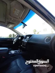  4 سيارة نيسان باثفندر 2014 سبع ركاب للبيع