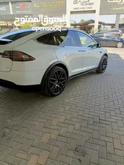  11 Tesla Model X - 2018