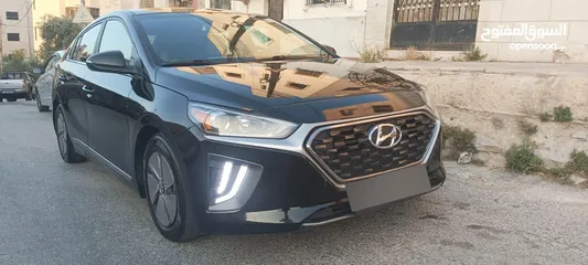  14 هيونداي أيونيك 2022 هايبرد لون اسود ميتاليك مميز جمرك جديد