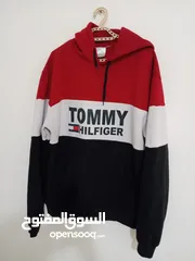  11 هودي  رجالي TOMMY HILFIGER تومي هيلفغير اصليه مستعملة بحالة ممتازة