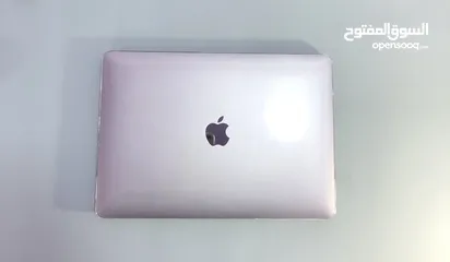  1 MacBook air m1 Like new