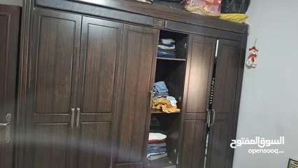  1 غرفة نوم خشب قوي