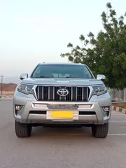  2 Toyota Prado VXR v6