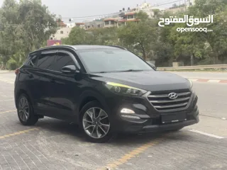  2 هونداي توسان 2018/17 بحالة الوكالة دهان شركة