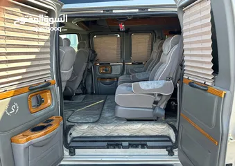  10 ‏1500 GMC فان STARCRAFT 2007 العداد 136 السعر 4900