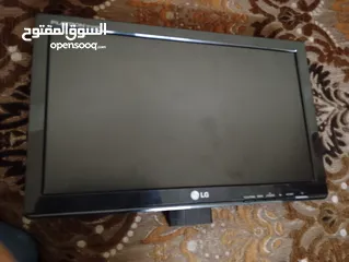  4 شاشه ال جي للبيع ولا غلطه قابل للتفاوض