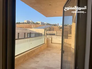  10 شقة طابقية 364م سوبر ديلوكس في أجمل مناطق الكرسي/ ref 1702