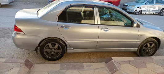  5 متسوبيشي لانسر
