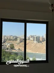  12 شقة غير مفروشه للايجار السنوي في عبدون