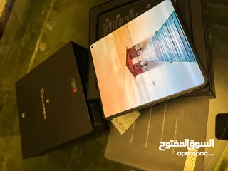  5 Huawei Mate X3 (Special with eSIM)