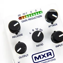  2 Jim Dunlop MXR Bass Compressor