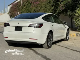  4 Tesla model 3 2023