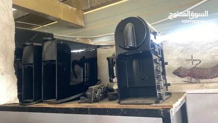  2 مطلوب ماكنات دولشي جوستو و نسبريسو Nespresso  معطلة