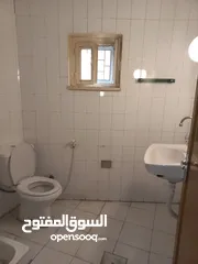  7 مكتب للايجار في جبل الحسين مساحة 65 متر
