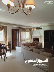  5 شقة طابق تسوية 200م في أجمل مناطق عبدون/ ref 1630