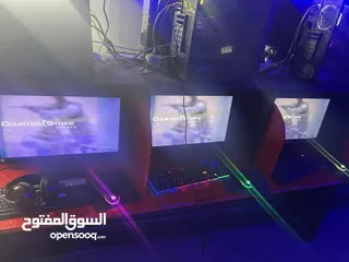  6 اجهزة كمبيوتر للبيع 12 جهاز ويتدوز عشرة بعبة كاونتر صور بلاستيشن 5 مع اربع ادين اصليات + لعبة فيفا