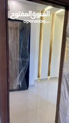  7 شقة مميزه بالبنيات بمساحة وبمنطقة راقيه وخصوصيه عاليه ، تشطيبات رائعه ، شقة العمر