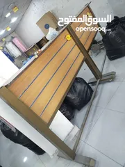  1 ستاندات وسطية للملابس