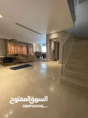  5 فيلا للبيع استلام فوري بسعر لقطة قبل الزيادة موقع مميز Lavista Elpatio Casa