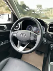  9 Hyundai_venu 2021