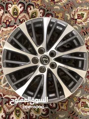  1 رنج لكسز ES 350 2021 مقاس 18