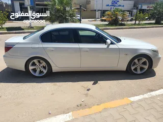  6 BMW. E60.2009