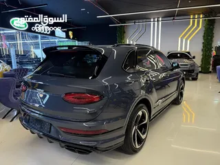  5 2022 BENTLEY BENTAYGA S V8 /GCC/ DEALER WARRANTY AND SERVICES Details