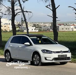  2 Volkswagen e-Golf Electric 2019
