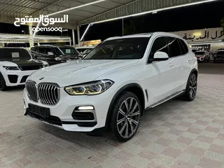  3 BMW X5 V8 GCC 2019 50i X Drive Under Warranty Original paint One owner Super clean