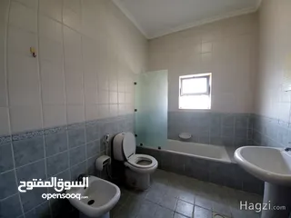  3 شقة مفروشة للإيجار 350م2 ( Property 18645 )