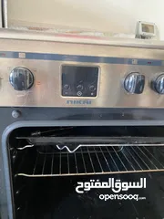  2 electrical stove with oven