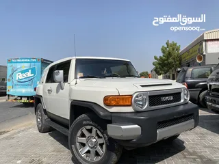  3 TOYOTA FJ CRUISER 2017