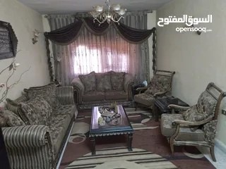 4 عفش مستعمل بحاله جيده