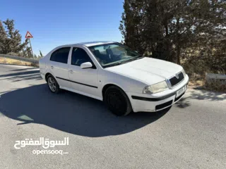  5 سكودا 2004 للبيع