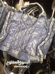  5 فرصة قبل العيد شروة بسعر حرق للبيع بالجملة شناتي ستاتي براند Stradivarius الاسباني 100 حبة مشكلين