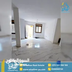  16 شقق مميزة  سوبر ديلوكس جديدة للبيع عين مصباح مع حديقة قرب الاذاعه و التلفزيون