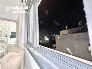  7 شقة مفروشة فقط 550 $