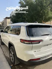  10 Jeep grand Cherokee 2023 Large ( 7 راكب )  الفئة L LIMITED