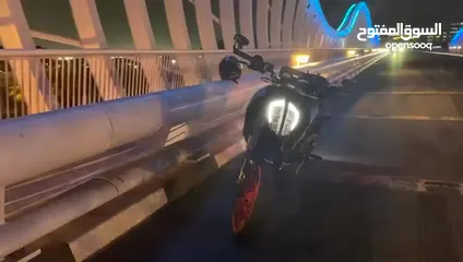  4 KTM 390 Duke 2022