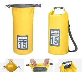  1 water proof bag  حقيبة ضد الماء بمقاسات مختلفة