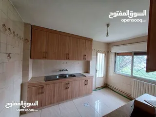  4 شقة للايجار البيادر قرب سعد بلازا مول طابق اول مساحة 110م