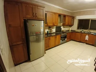  6 شقة فاخرة سوبر ديلوكس في أرقى واجمل مناطق دير غبار  مفروش جزئي