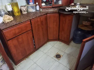  1 مطبخ رخام شغل سعودي نظيف جدا