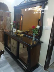  5 طاولة سفره 8 كراسي للبيع  توب نظافه