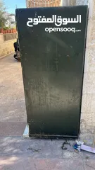  1 قاصة (خزنة) مستعمل بحالة جيدة جداً